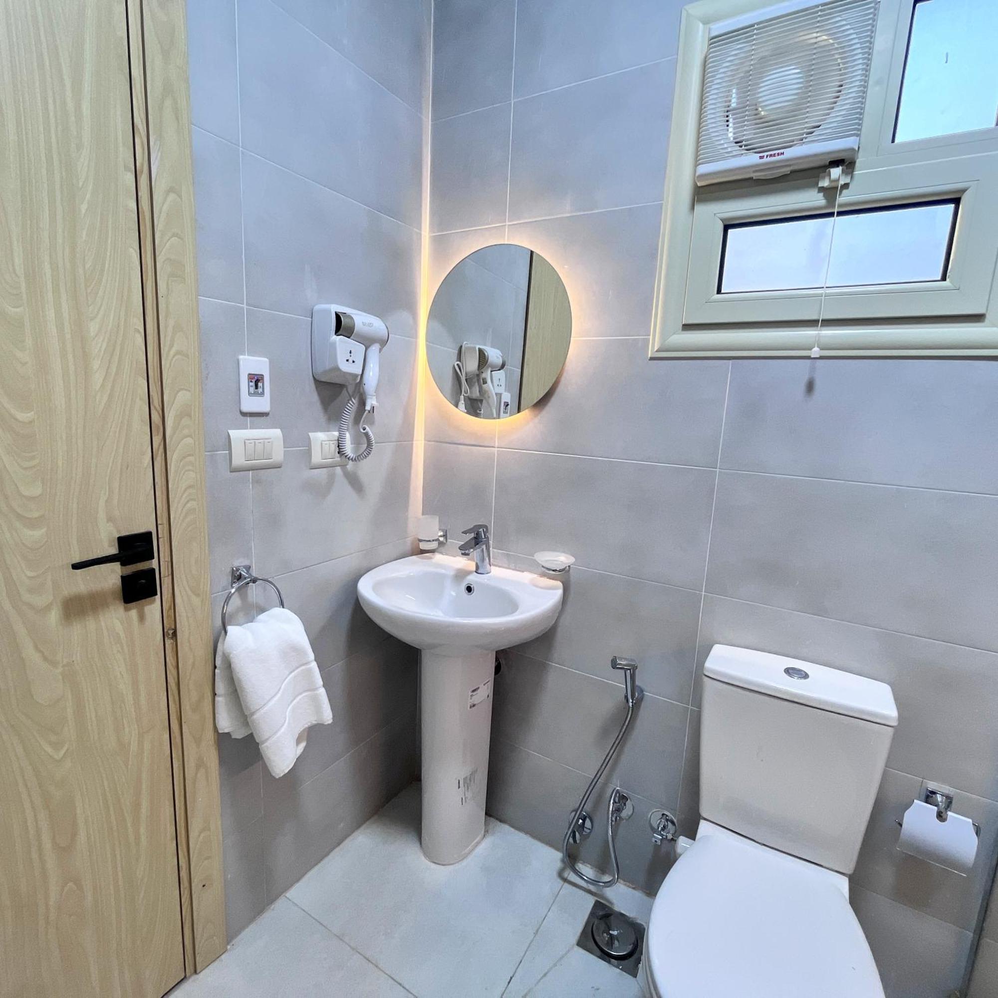 Apartament Boho Getaway With Pyramids View & Jacuzzi Giza Zewnętrze zdjęcie